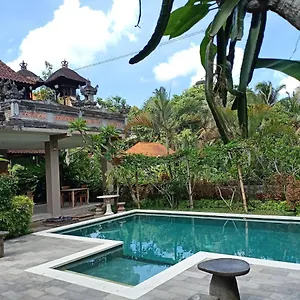 Ayu Bisma Privatunterkunft