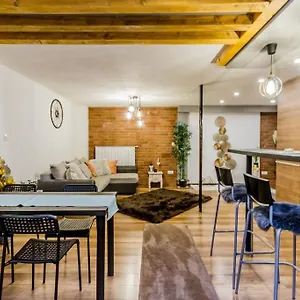 https://charming-central-residence.inbudapesthotels.com