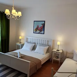 https://apartment-delisan.splithotels.org