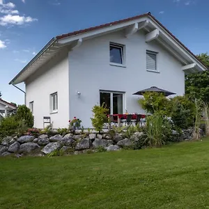 https://alpenhaus-ammertal.com-bavaria.com